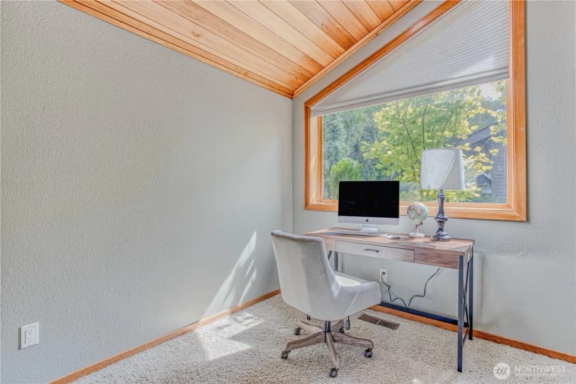 Property photo for 423 Lombard Lane, Wenatchee photo 12