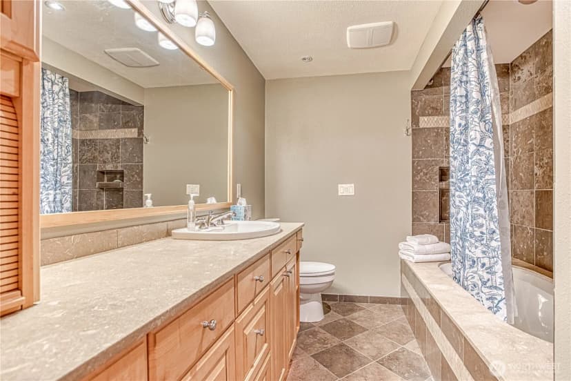 Property photo for 423 Lombard Lane, Wenatchee photo 21