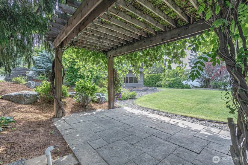 Property photo for 423 Lombard Lane, Wenatchee photo 28