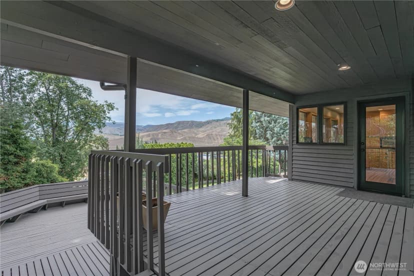 Property photo for 423 Lombard Lane, Wenatchee photo 25
