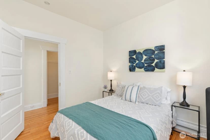 Property photo for 901 Ne 43rd Street #306, Seattle photo 10