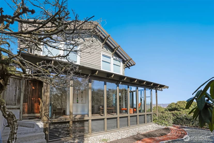 Property photo for 2715 N 29th Street, Tacoma photo 4