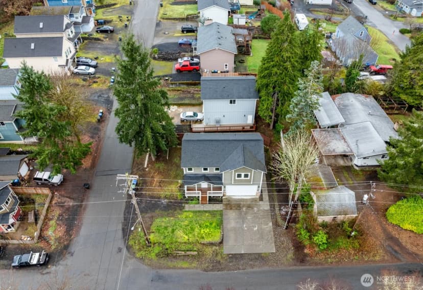 Property photo for 813 S 10th Street, Shelton photo 10