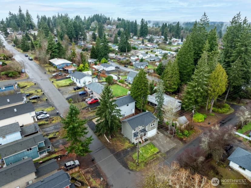 Property photo for 813 S 10th Street, Shelton photo 11