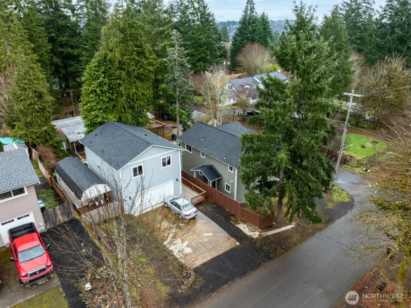 Property photo for 813 S 10th Street, Shelton photo 14