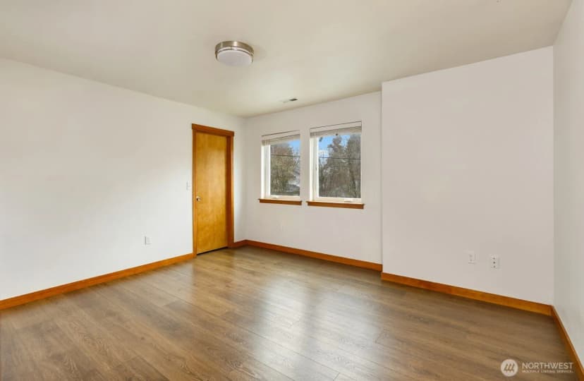 Property photo for 813 S 10th Street, Shelton photo 27