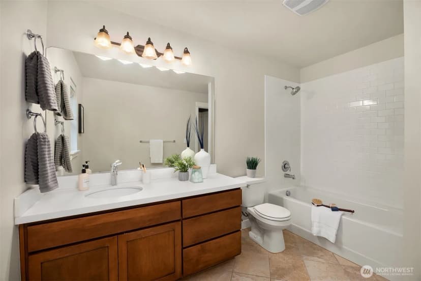 Property photo for 2073 Ne Noble Street, Issaquah photo 30