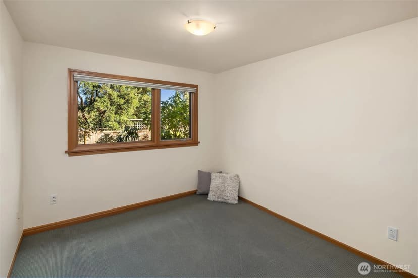 Property photo for 2414 79th Avenue Ne, Medina photo 32