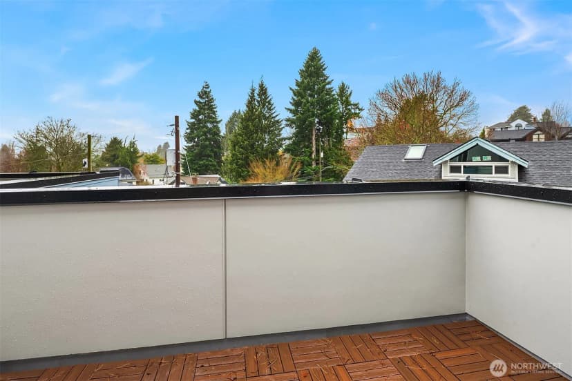 Property photo for 221 Ne 75th Street, Seattle photo 28
