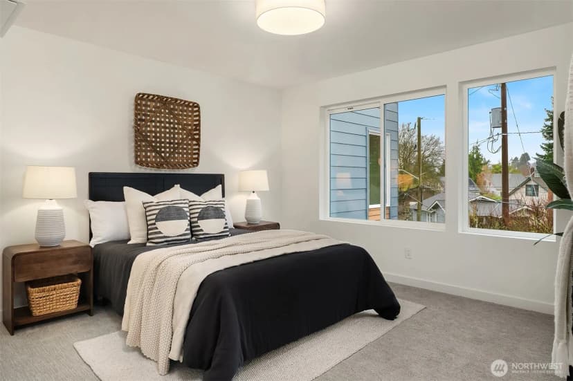 Property photo for 221 Ne 75th Street, Seattle photo 19