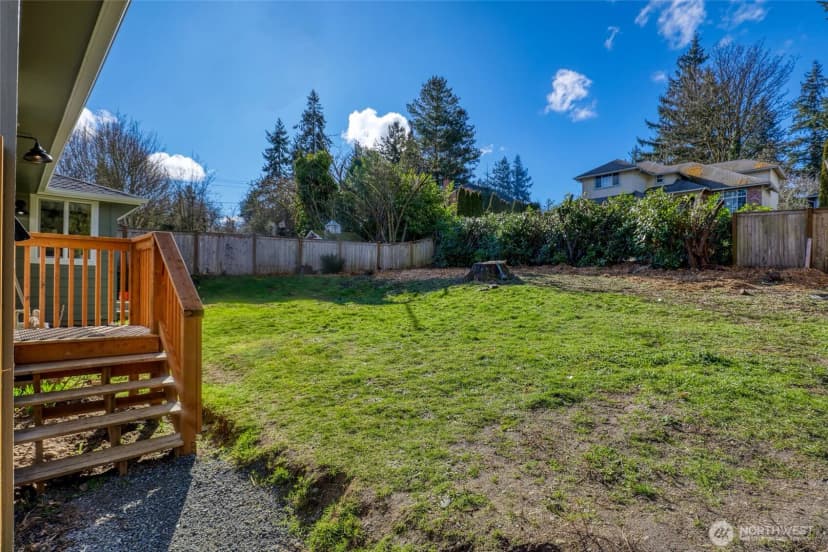 Property photo for 14517 Meridian Avenue N, Shoreline photo 12