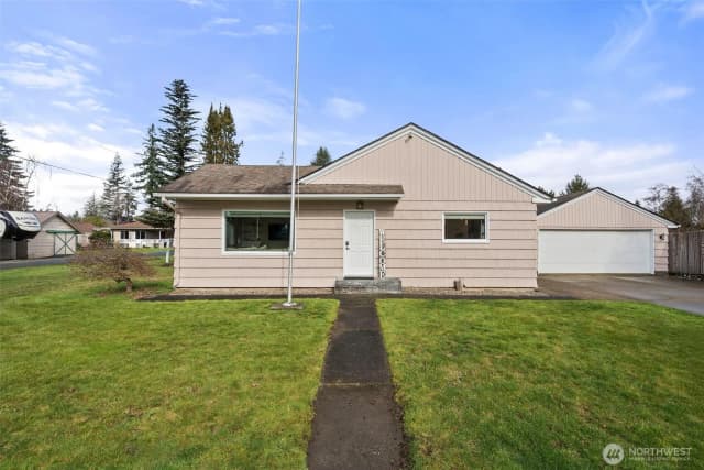 Property photo for 5301 School Street, Raymond