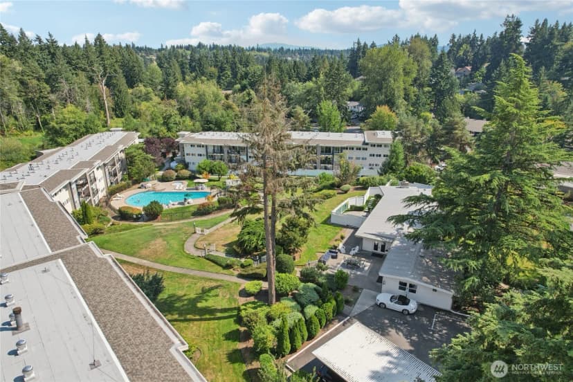 Property photo for 831 126th Place Ne #b204, Bellevue photo 30