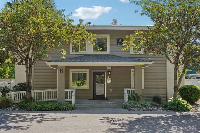 Property photo for 831 126th Place Ne #b204, Bellevue