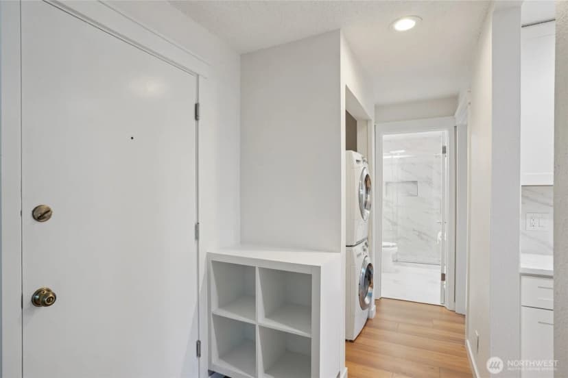 Property photo for 831 126th Place Ne #b204, Bellevue photo 15