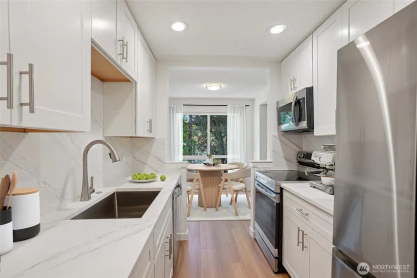 Property photo for 831 126th Place Ne #b204, Bellevue photo 9