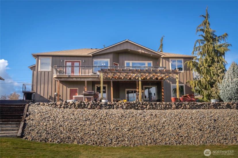 Property photo for 3765 Lovell Road, Wenatchee photo 32