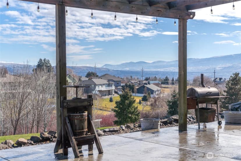 Property photo for 3765 Lovell Road, Wenatchee photo 34