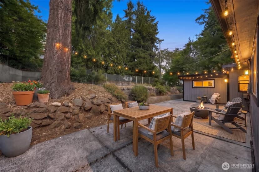 Property photo for 3012 Sw 102nd Street, Seattle photo 14