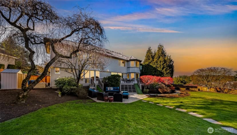 Property photo for 2302 277th Avenue Se, Sammamish photo 26
