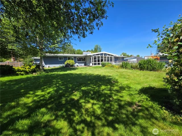 Property photo for 631 5th Avenue, Forks photo 2