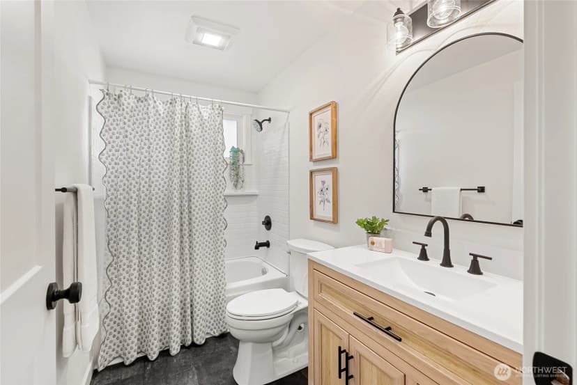 Property photo for 7002 Dahlberg Road, Ferndale photo 22