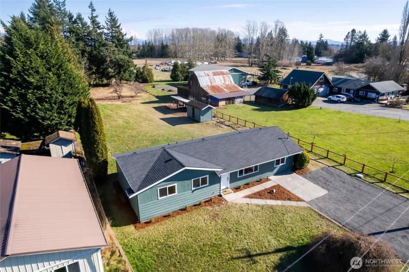 Property photo for 7002 Dahlberg Road, Ferndale photo 4