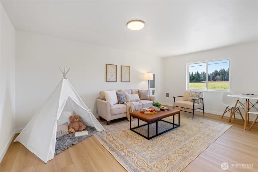 Property photo for 7002 Dahlberg Road, Ferndale photo 17