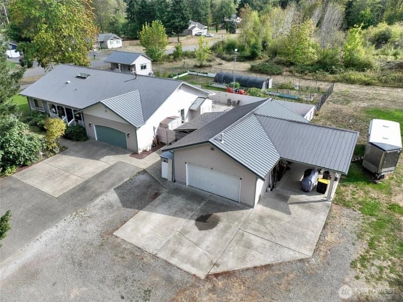 Property photo for 14913 Champion Estates Drive Se, Yelm