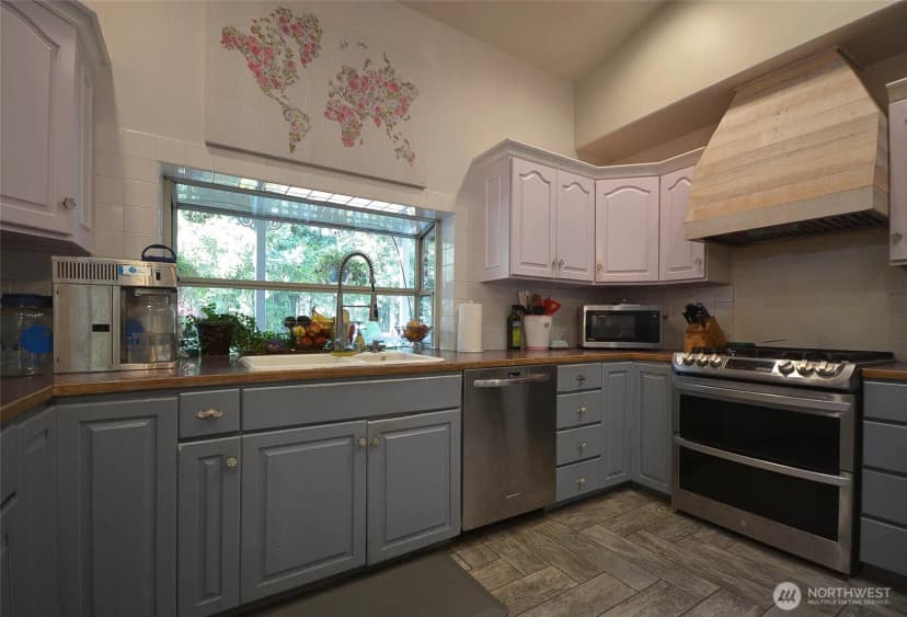 Property photo for 14913 Champion Estates Drive Se, Yelm photo 10