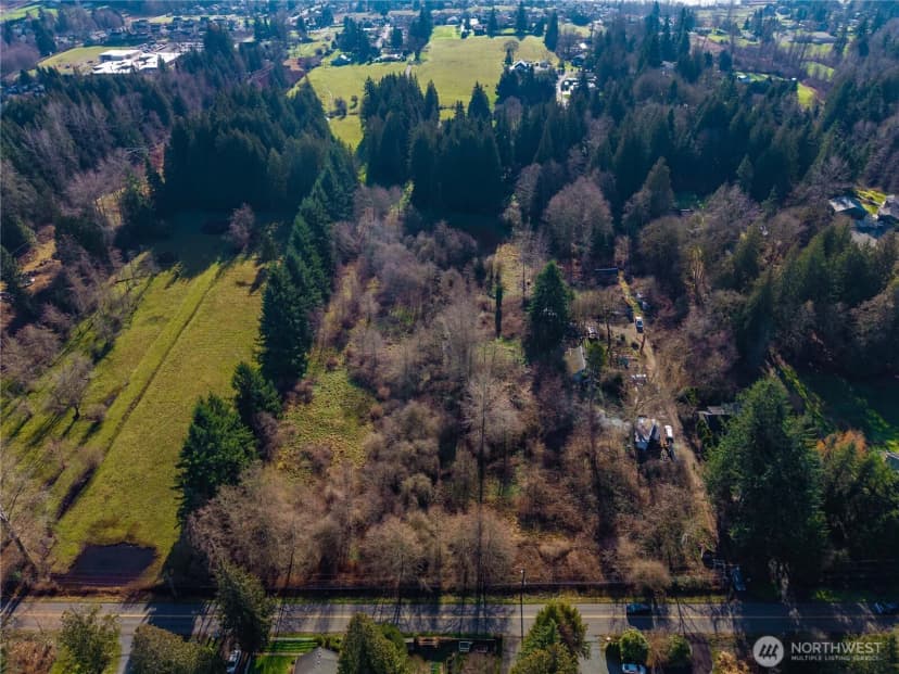 Property photo for 10330 56th St Se, Snohomish photo 8