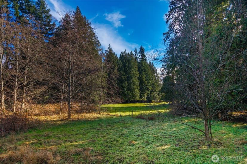 Property photo for 10330 56th St Se, Snohomish photo 17