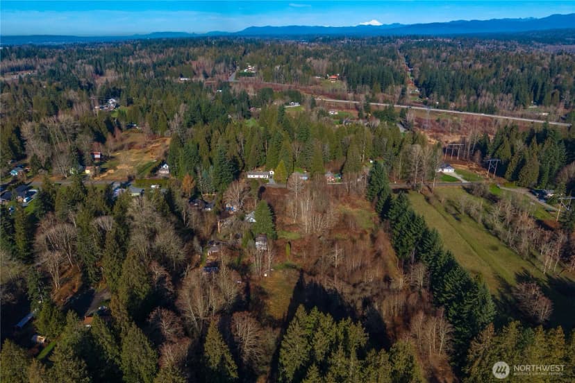 Property photo for 10330 56th St Se, Snohomish photo 9