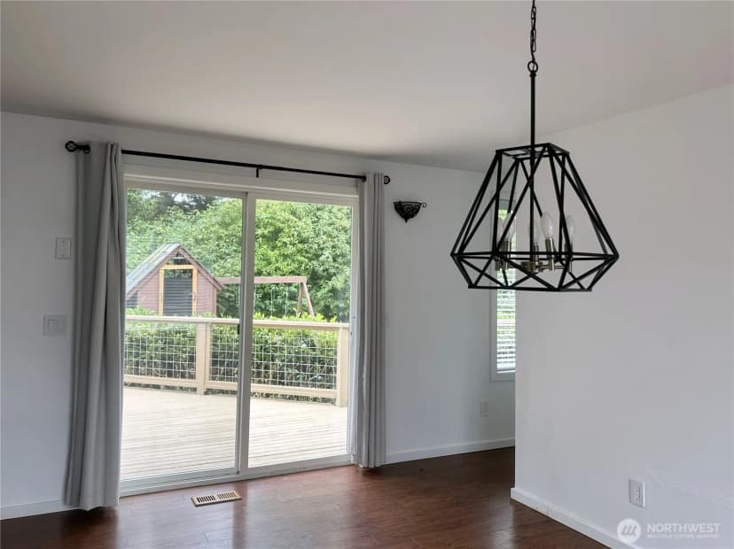 Property photo for 1226 Dewey Drive, Coupeville photo 8