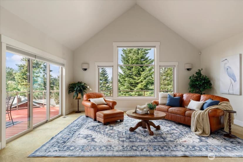 Property photo for 273 Marine Drive, Coupeville photo 3