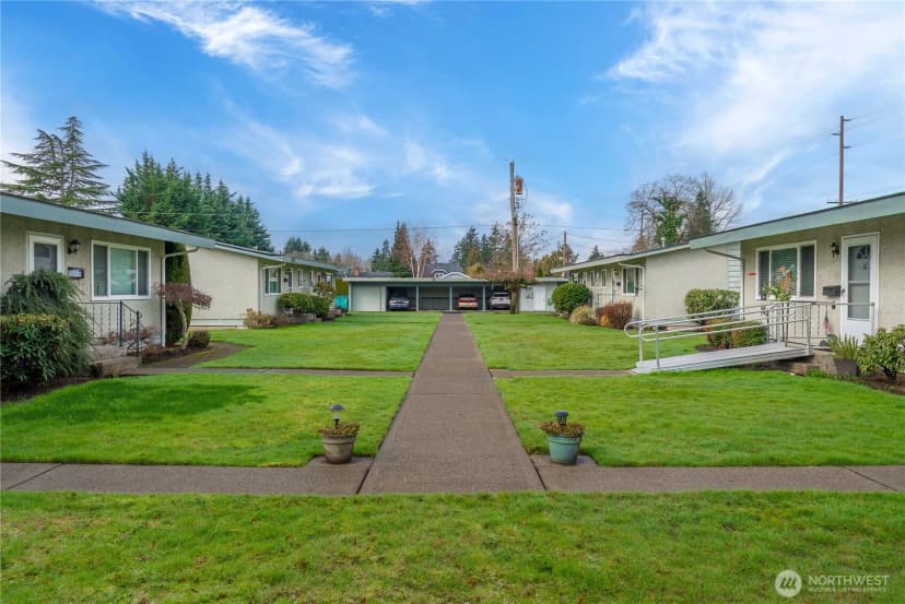 Property photo for 1100 7th Avenue Se #8, Puyallup photo 19