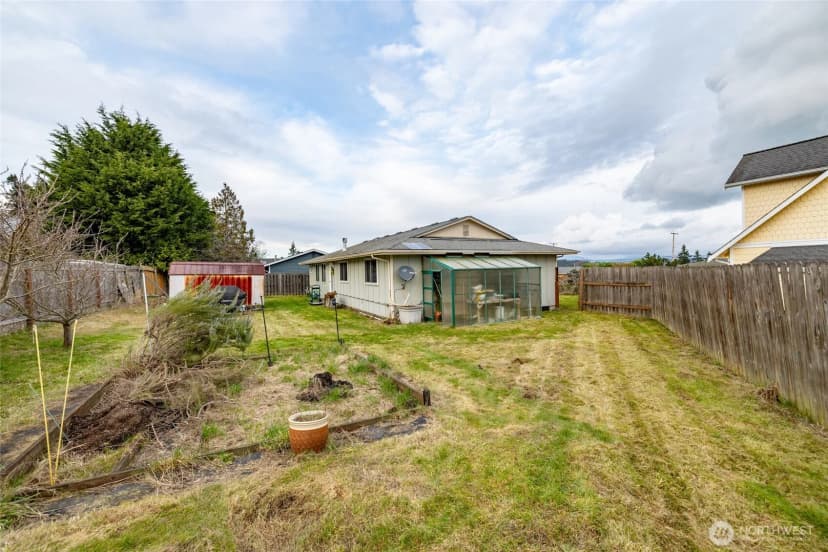 Property photo for 1607 25th Street, Anacortes photo 26