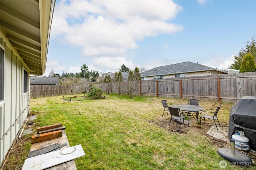 Property photo for 1607 25th Street, Anacortes photo 30
