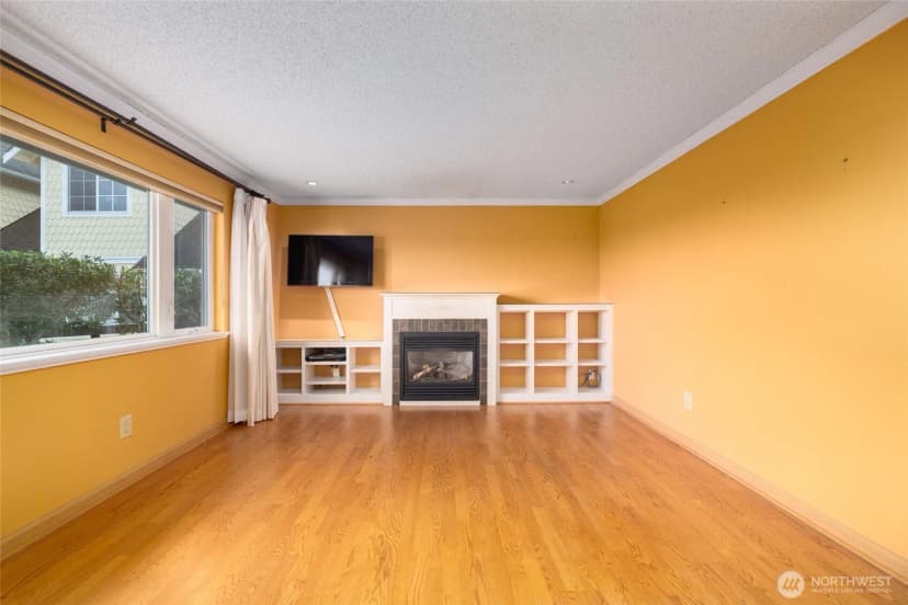 Property photo for 1607 25th Street, Anacortes photo 11