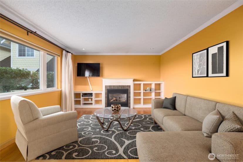 Property photo for 1607 25th Street, Anacortes photo 3