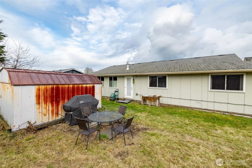 Property photo for 1607 25th Street, Anacortes photo 31