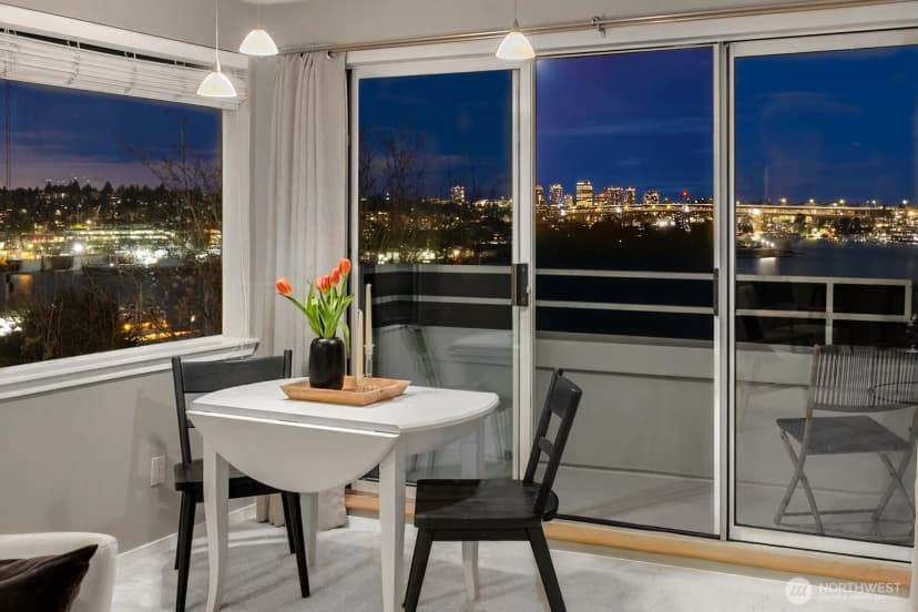 Property photo for 2420 8th Avenue N #201, Seattle photo 18