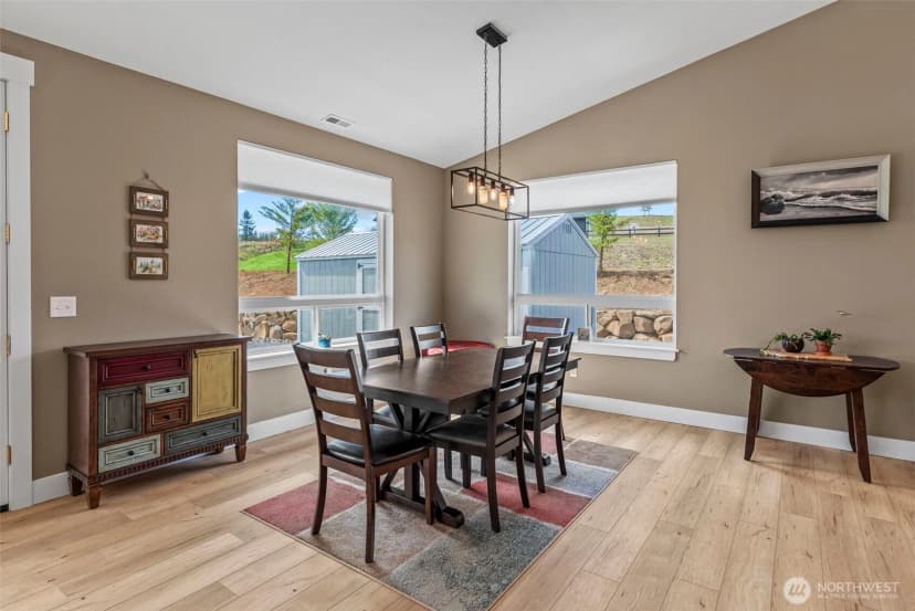 Property photo for 311 Olequa Heights Road, Castle Rock photo 10