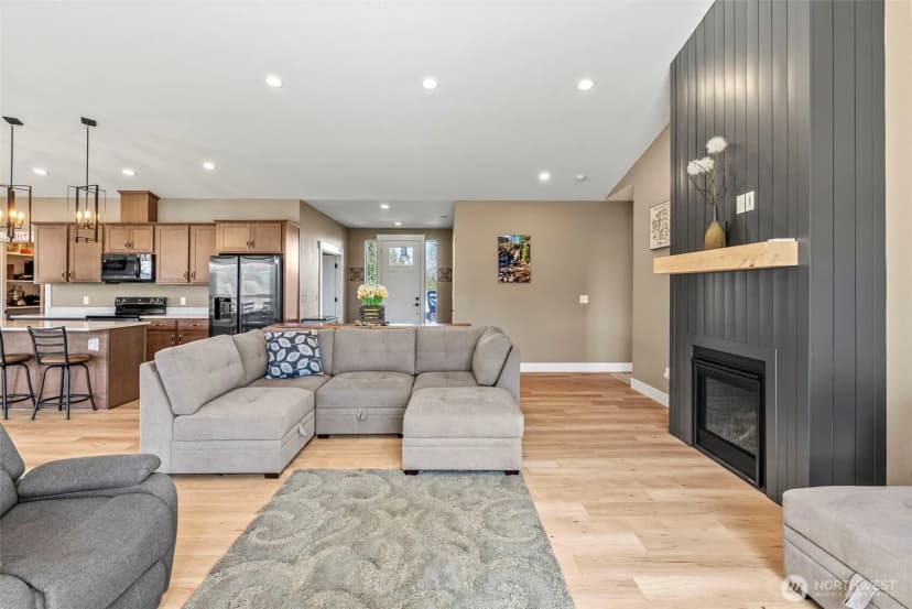 Property photo for 311 Olequa Heights Road, Castle Rock photo 12
