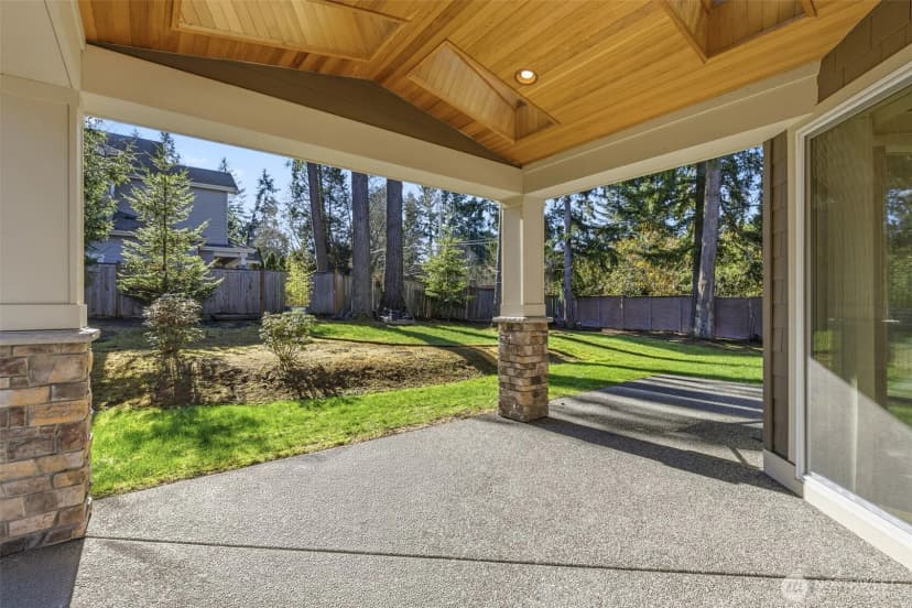 Property photo for 14003 Ne 6th Place, Bellevue photo 38