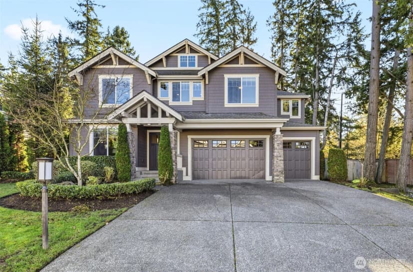 Property photo for 14003 Ne 6th Place, Bellevue