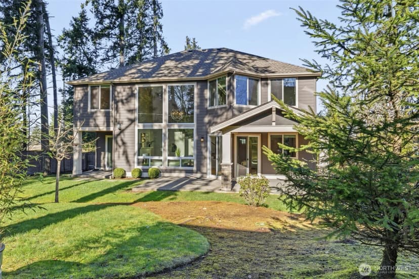 Property photo for 14003 Ne 6th Place, Bellevue photo 37