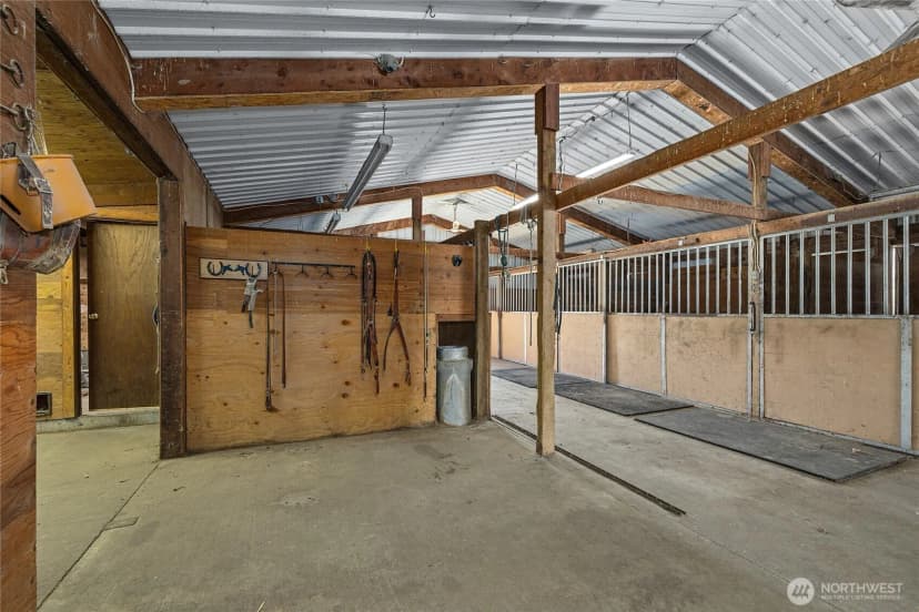 Property photo for 1260 Burbank Creek Road, Yakima photo 27
