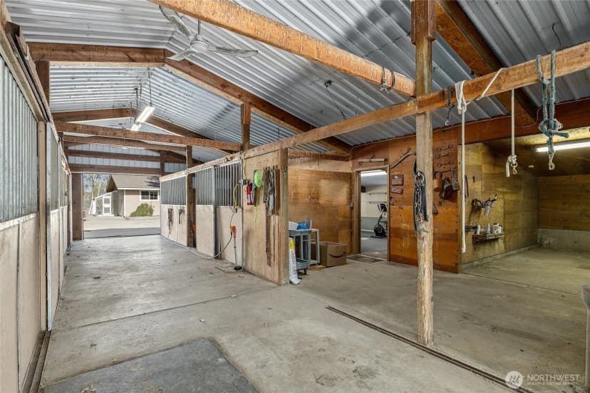 Property photo for 1260 Burbank Creek Road, Yakima photo 26