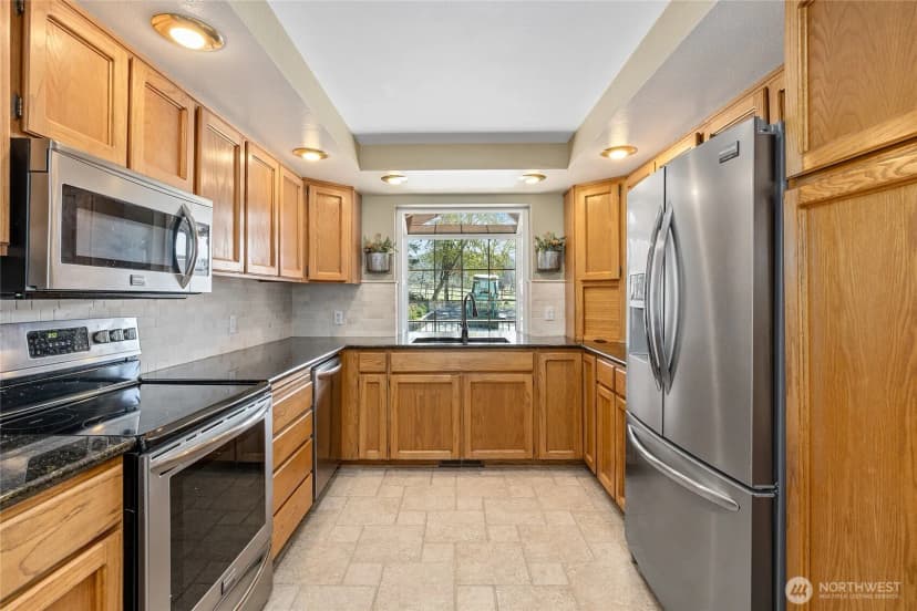 Property photo for 1260 Burbank Creek Road, Yakima photo 15
